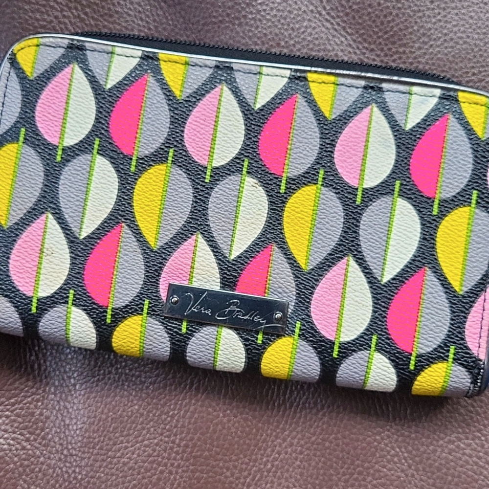 Vera Bradley Colorful Pattern Full Size Wallet - image 1